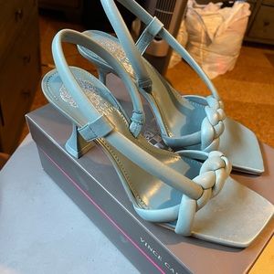 BNWB Vince Camuto “Beljiya” Sandals size 7.5